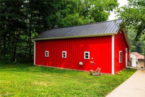 4848 Township Road 305 Millersburg OH 44654