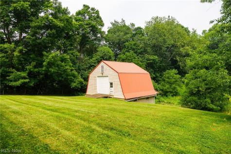 4848 Township Road 305 Millersburg OH 44654