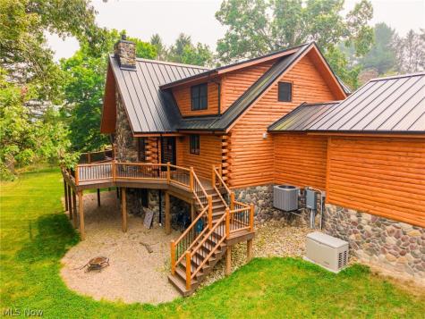 4848 Township Road 305 Millersburg OH 44654