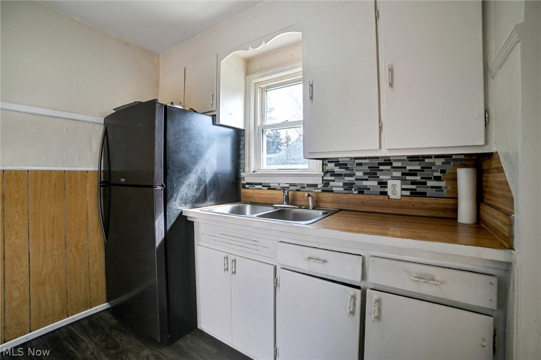 7615 Kenilworth Avenue Parma OH 44129