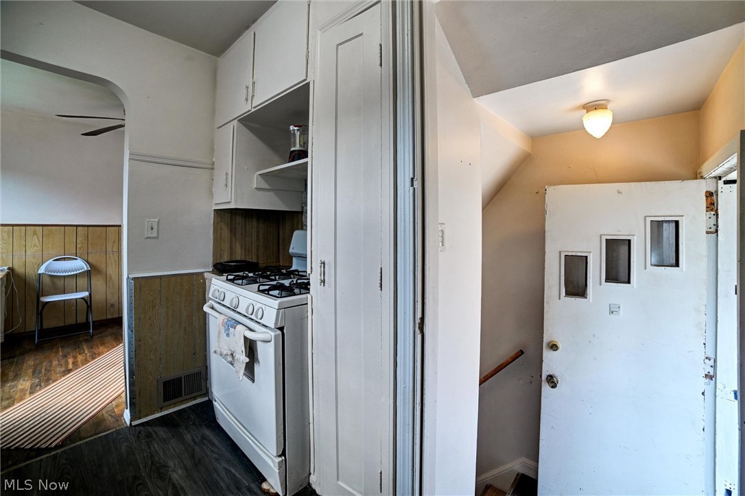 7615 Kenilworth Avenue Parma OH 44129