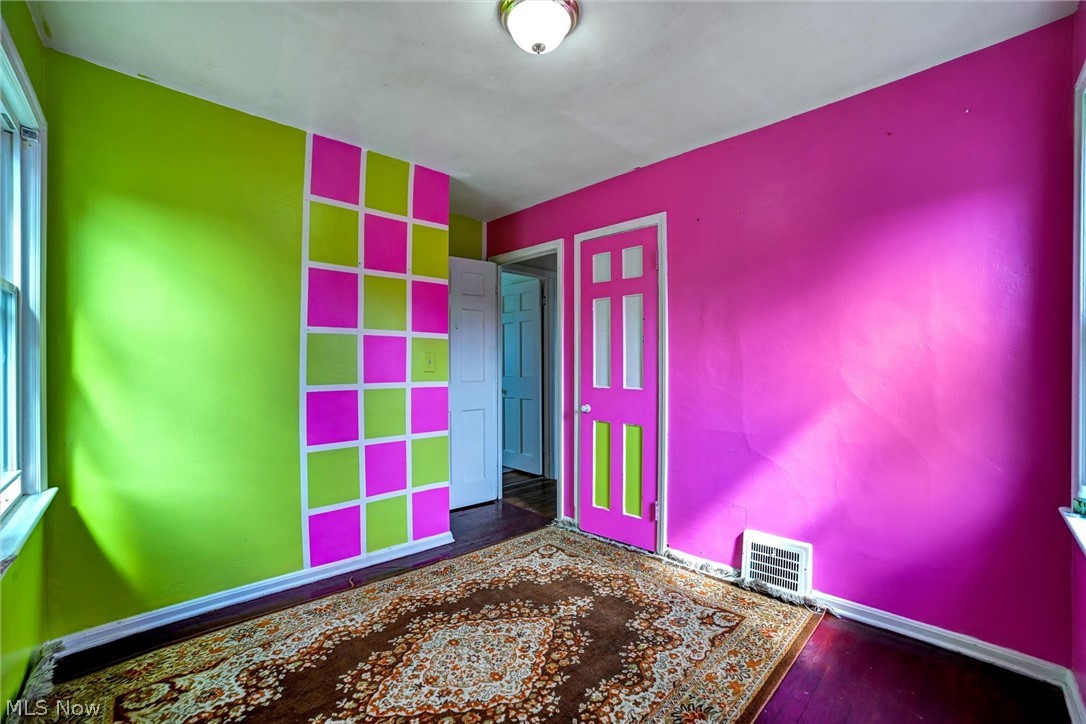 7615 Kenilworth Avenue Parma OH 44129
