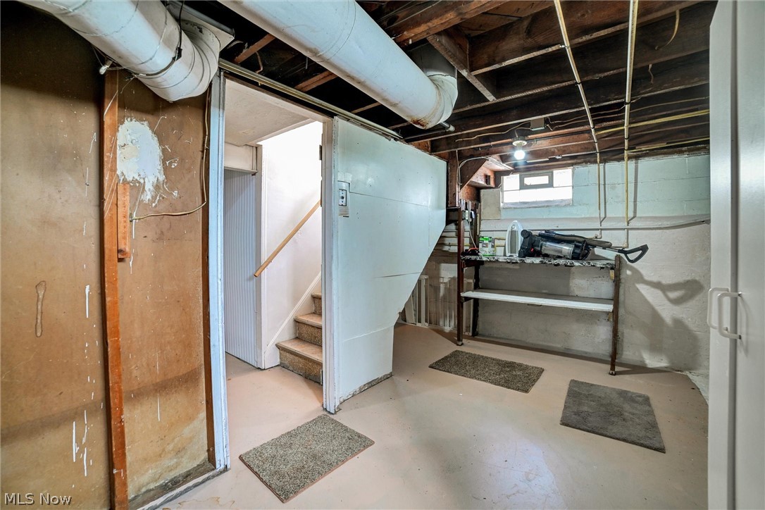 7615 Kenilworth Avenue Parma OH 44129