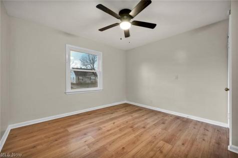 20801 Morris Avenue Euclid OH 44123