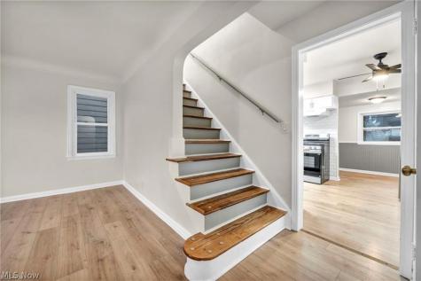 20801 Morris Avenue Euclid OH 44123
