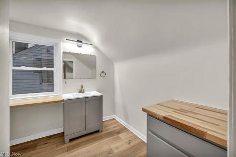 20801 Morris Avenue Euclid OH 44123