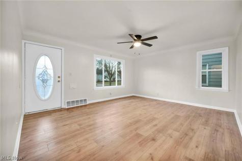 20801 Morris Avenue Euclid OH 44123