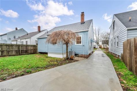 20801 Morris Avenue Euclid OH 44123