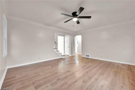 20801 Morris Avenue Euclid OH 44123