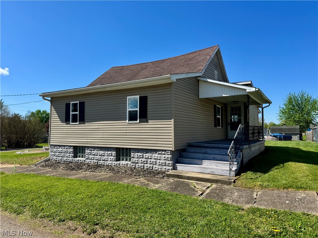 308 N Chestnut Street N Gnadenhutten OH 44629
