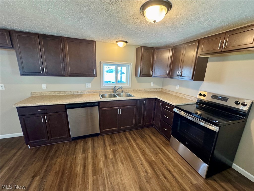 308 N Chestnut Street N Gnadenhutten OH 44629