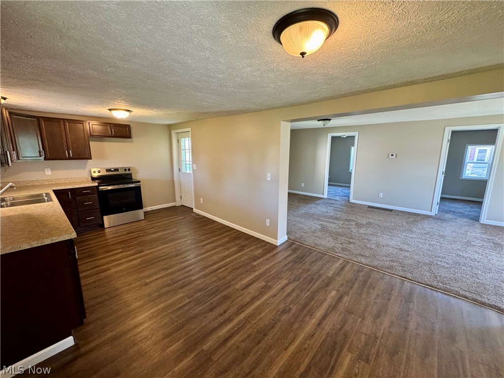 308 N Chestnut Street N Gnadenhutten OH 44629