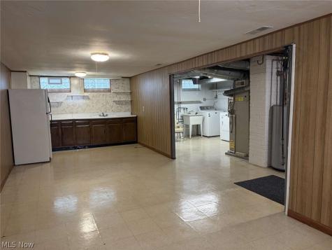 3846 E 365th Street Willoughby OH 44094