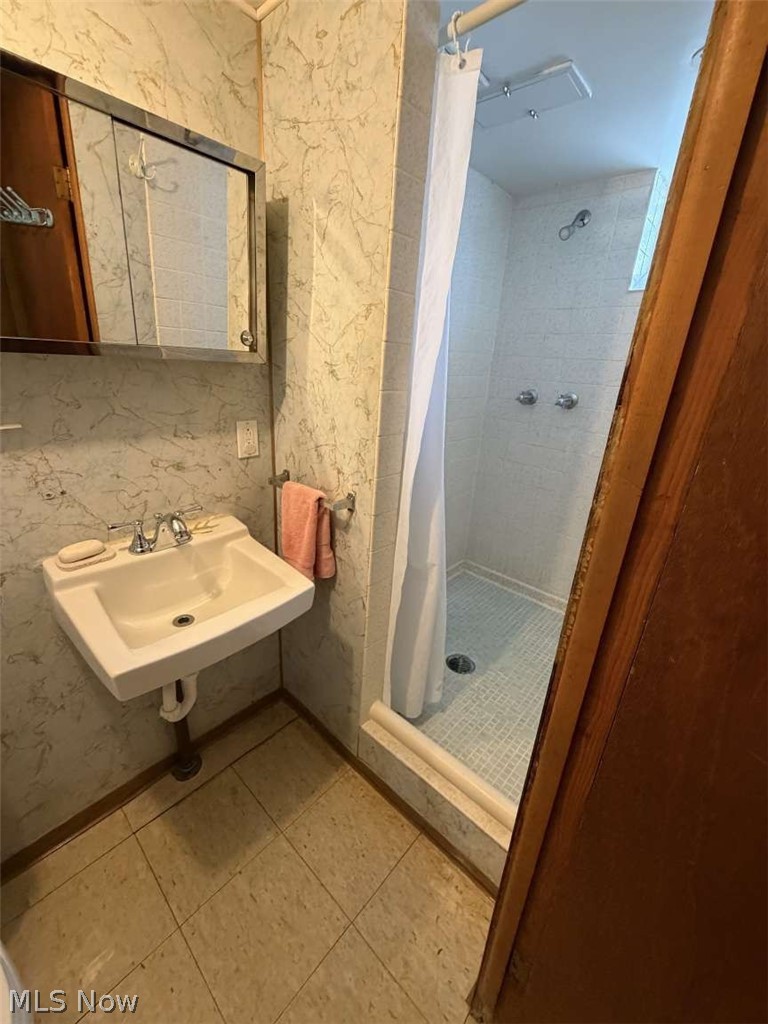 3846 E 365th Street Willoughby OH 44094
