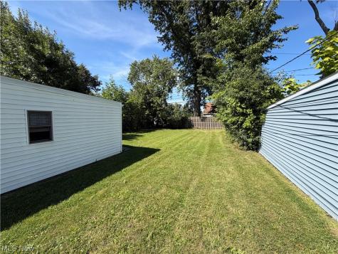 12421 Willard Avenue Garfield Heights OH 44125