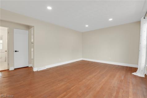 29050 Edgewood Drive Willowick OH 44095