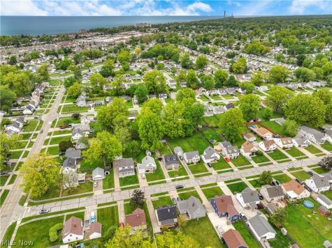 29050 Edgewood Drive Willowick OH 44095