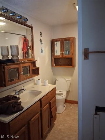 106 Shaker Drive Akron OH 44305