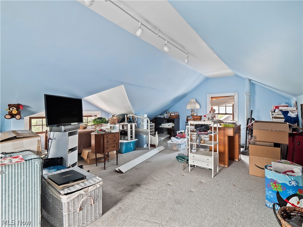 16610 Ernest Avenue Cleveland OH 44111