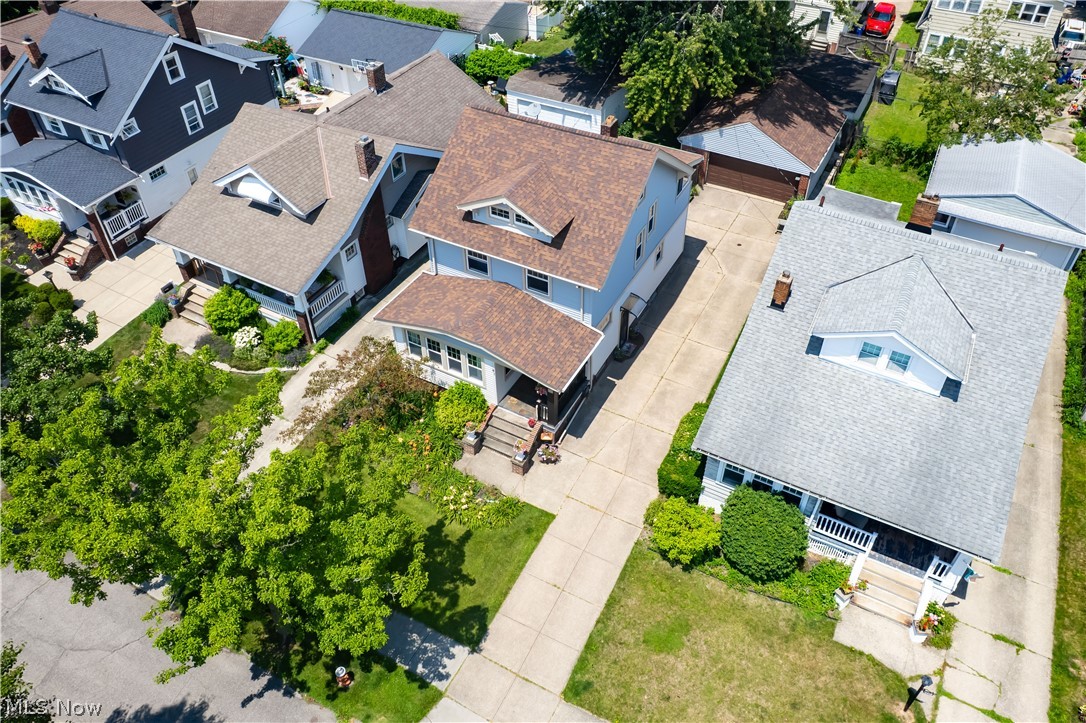 16610 Ernest Avenue Cleveland OH 44111