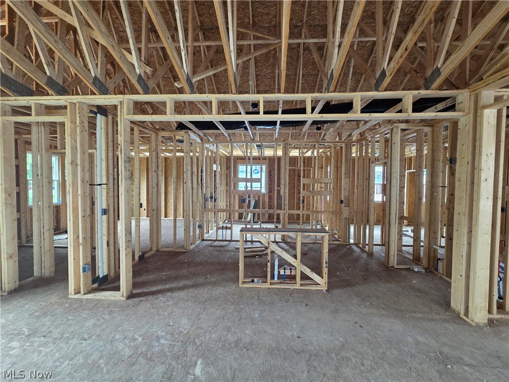 318 Delta Way Elyria OH 44035