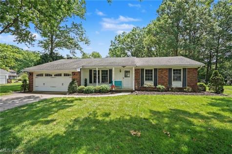 1403 Whippoorwill Trail Stow OH 44224