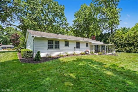 1403 Whippoorwill Trail Stow OH 44224