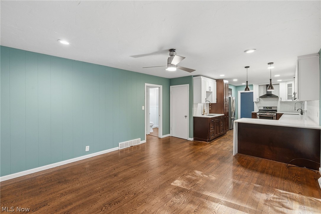 23660 Cedar Road Beachwood OH 44122