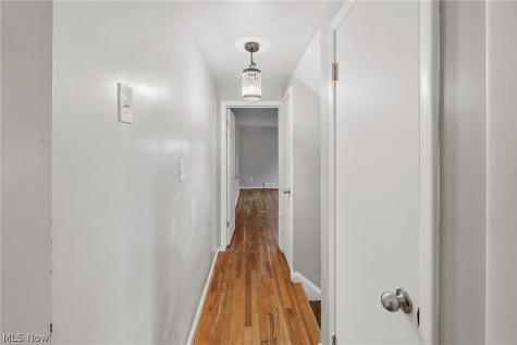 23660 Cedar Road Beachwood OH 44122
