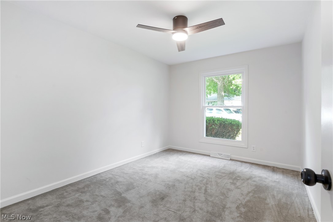 4126 Stratford Road Youngstown OH 44512