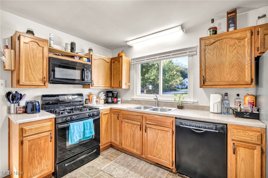 880 Utica Avenue Akron OH 44312