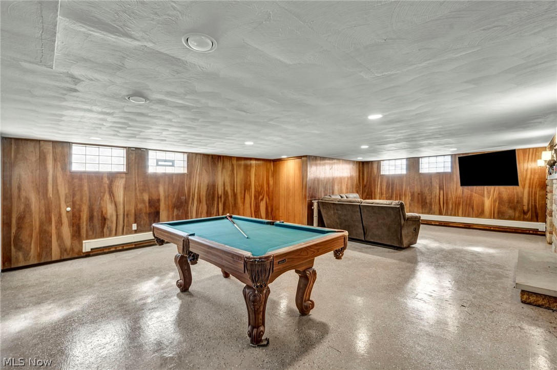 25641 Glenbrook Boulevard Euclid OH 44117