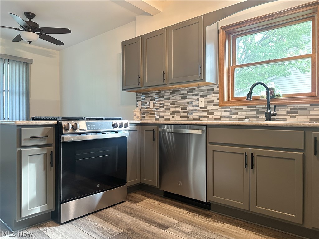 78 Helen Avenue Niles OH 44446