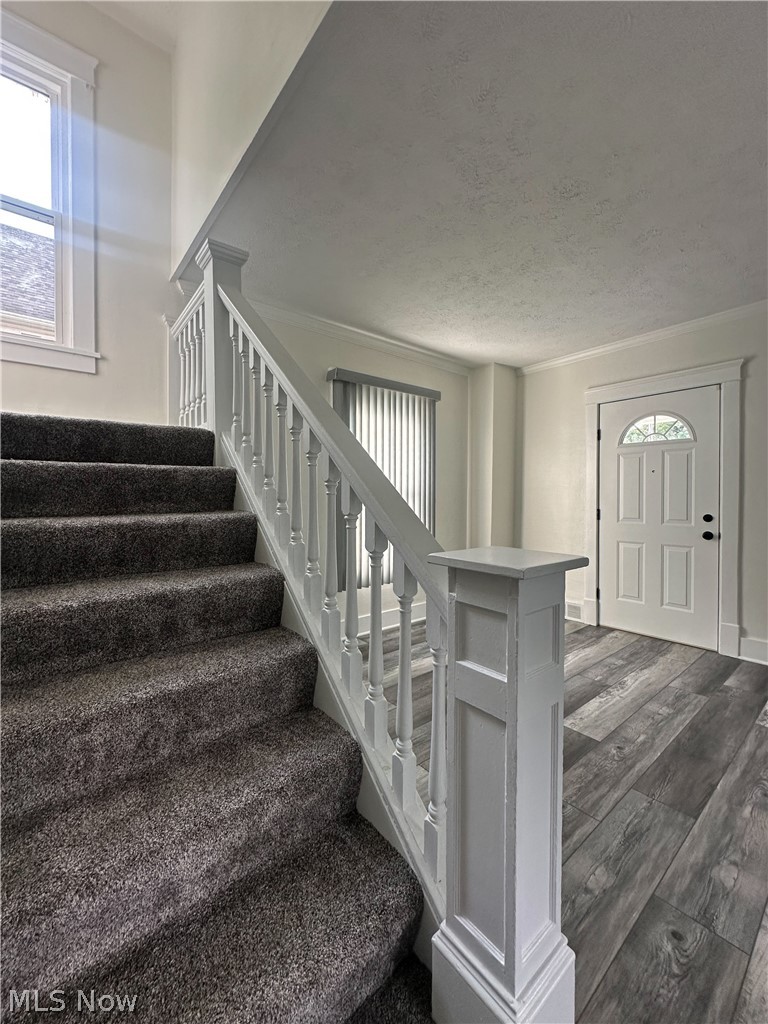 78 Helen Avenue Niles OH 44446