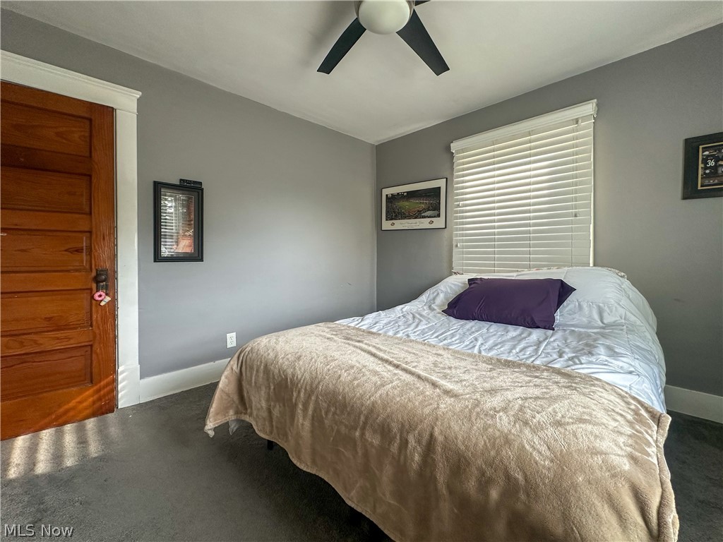 78 Helen Avenue Niles OH 44446