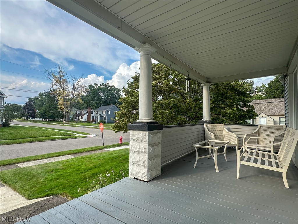 78 Helen Avenue Niles OH 44446