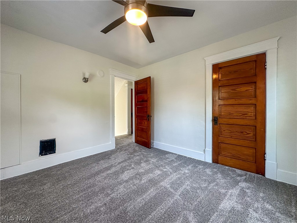 78 Helen Avenue Niles OH 44446