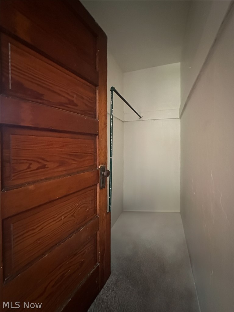 78 Helen Avenue Niles OH 44446