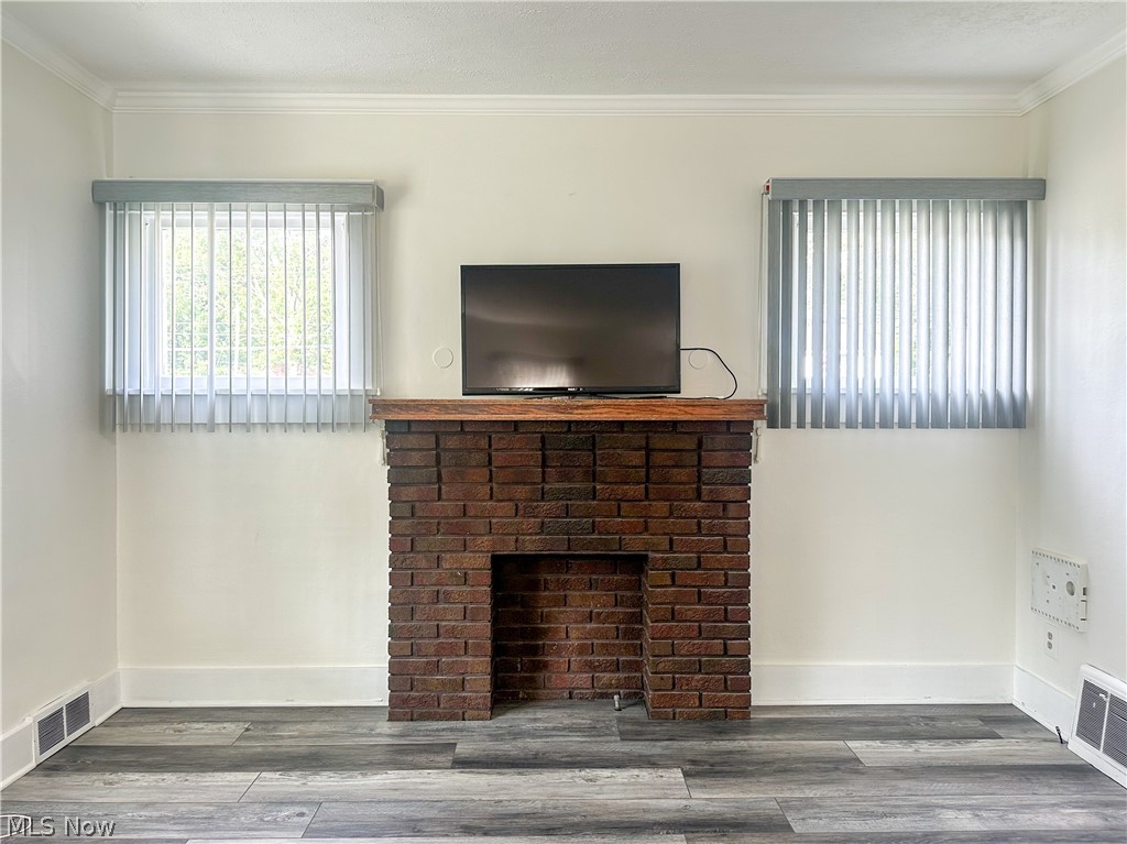 78 Helen Avenue Niles OH 44446