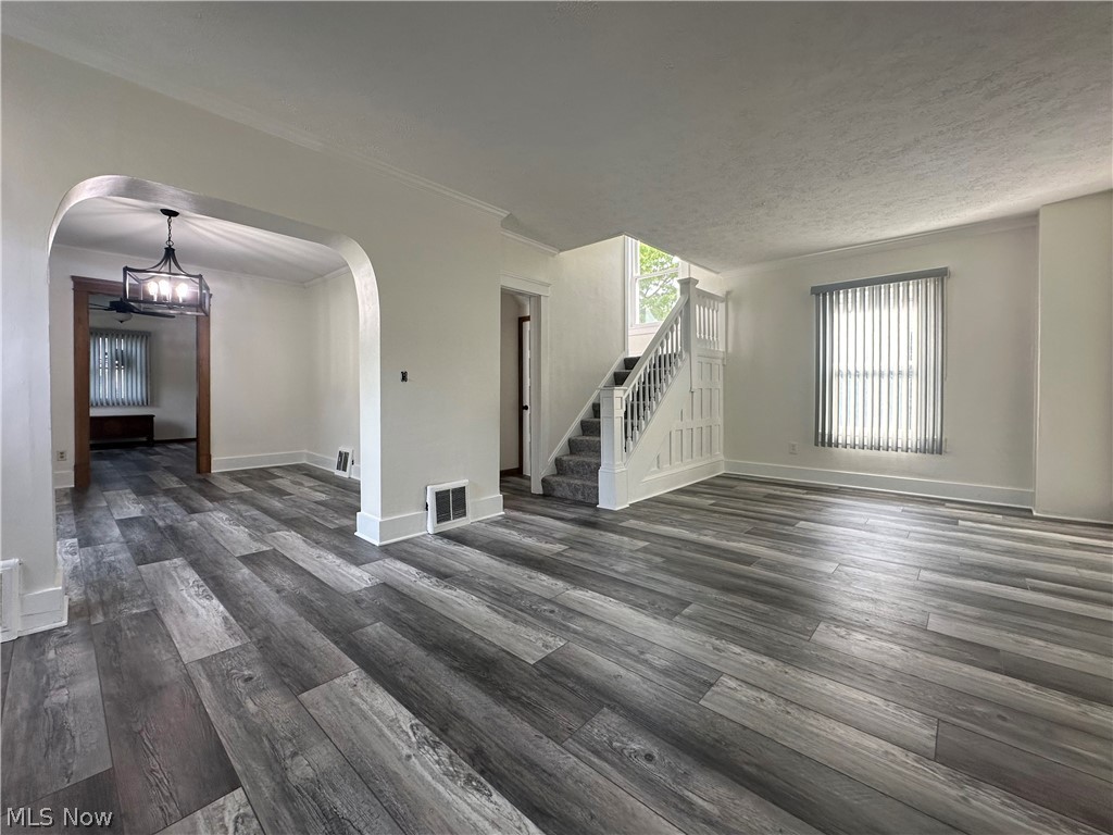 78 Helen Avenue Niles OH 44446