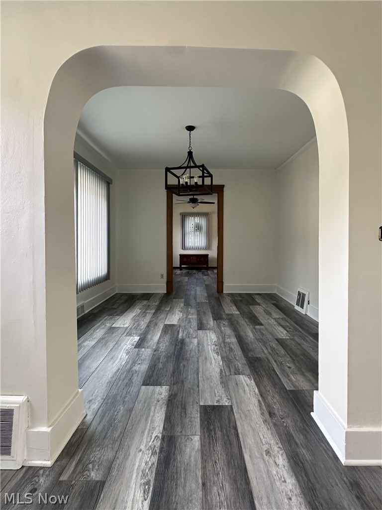 78 Helen Avenue Niles OH 44446