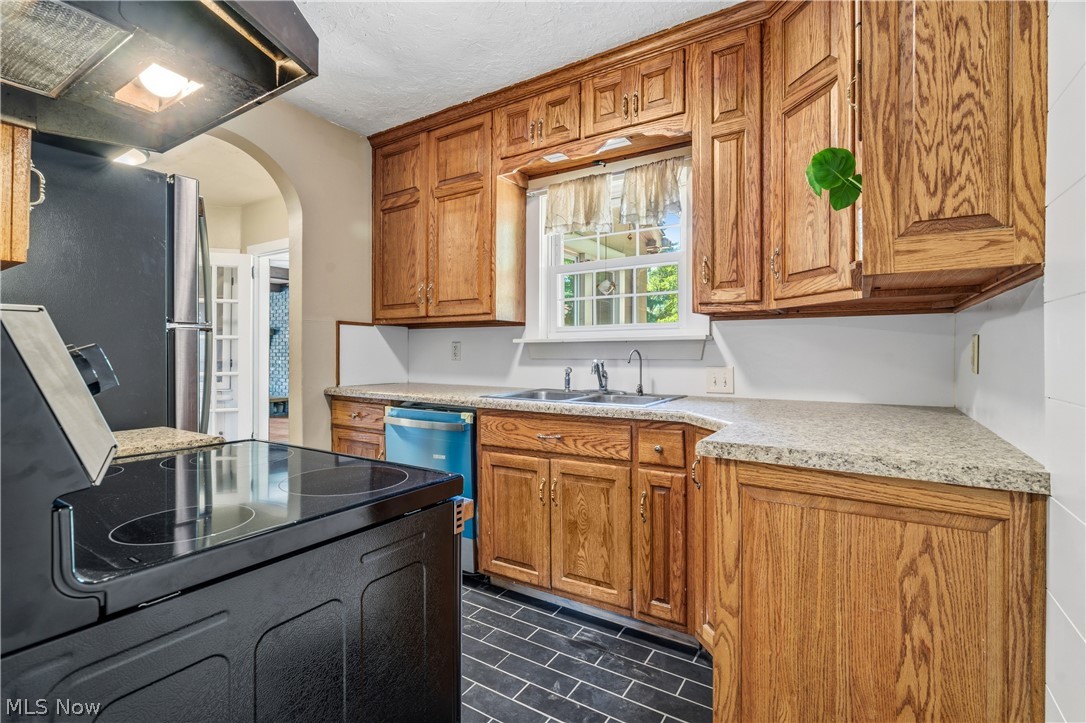 1769 Paradise Road Orrville OH 44667