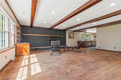 1769 Paradise Road Orrville OH 44667
