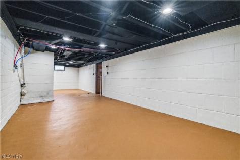 1769 Paradise Road Orrville OH 44667