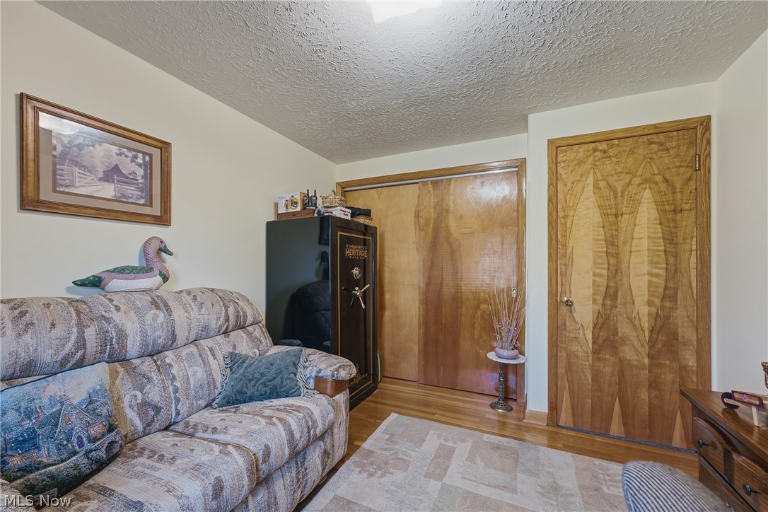 5670 Valerius Street SW Navarre OH 44662