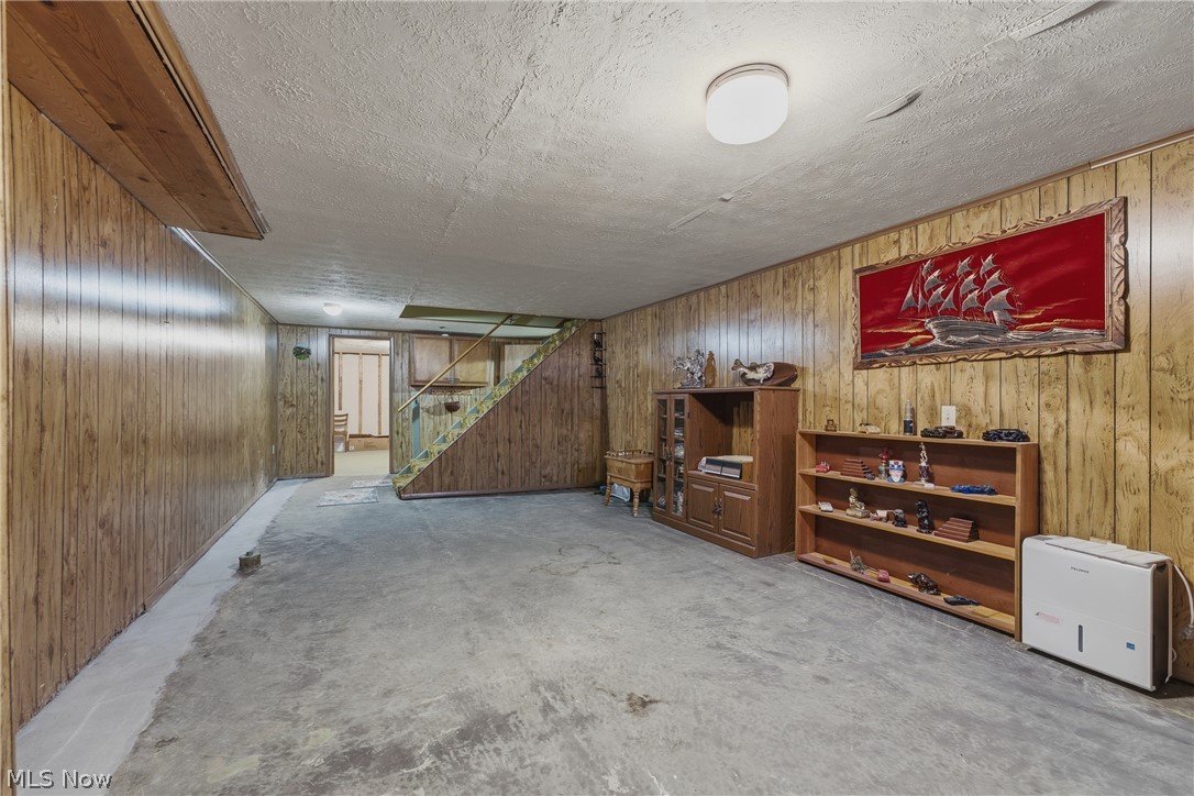 5670 Valerius Street SW Navarre OH 44662