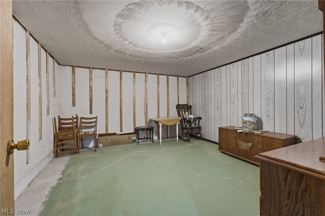 5670 Valerius Street SW Navarre OH 44662