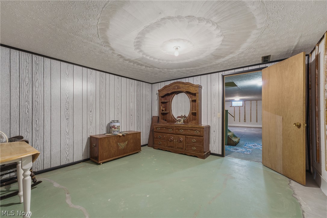 5670 Valerius Street SW Navarre OH 44662