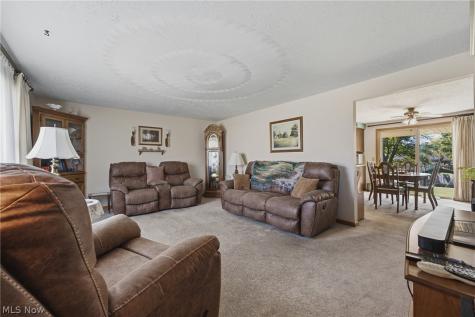 5670 Valerius Street SW Navarre OH 44662