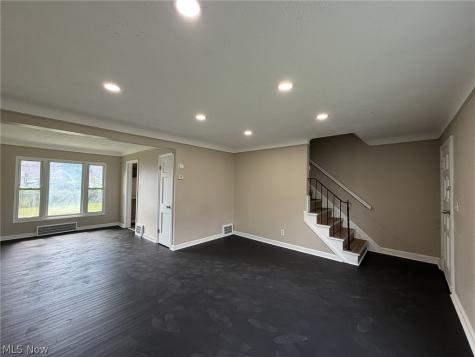 3928 Strandhill Road Cleveland OH 44128